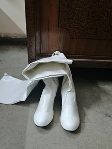 White Long Leather Boots