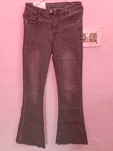 WOMEN'S BOOTLEG FASHION JEANS