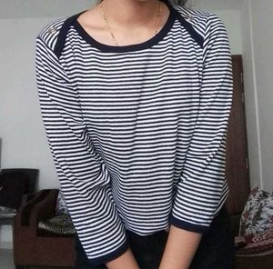 flash sale !! oversized beautiful striped top😻