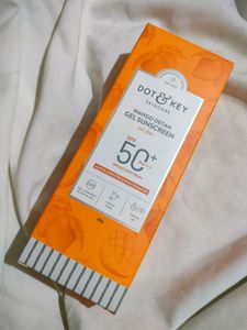 D&amp;K Detan Sunscreen And Face Wash Combo