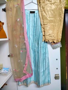 Pakistani Kurta Set