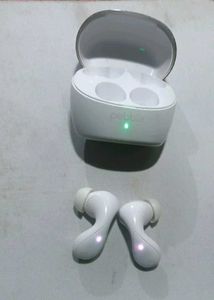 Pebble Original Earbuds 8 hour backup