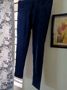 Women's Navy Blue Skinny Cotton Jeans