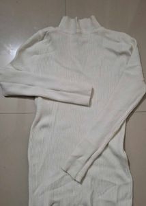 Ribbed Knit Turtleneck Top