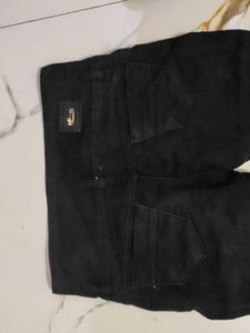 Rh S Is A Black Jeans