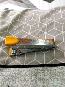 Classic Stapler