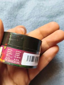 pilgrims red vine night cream