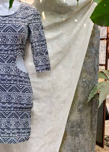 I. BLACK AND WHITE SEXY CUTOUT BODYCON