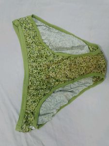 Preloved  Briefs