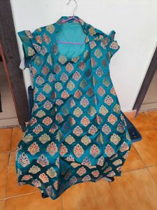 Brocade Kurta Dupatta Set