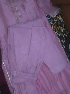 Pink Suit Readymade Pent With Chunni