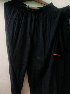 Black Lounge Set with Graphic Detail