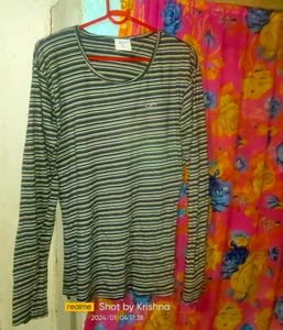 Beautiful Full Hands T-shirt For Girls