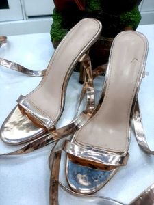 Indo Western Golden Colour Steppy Heels