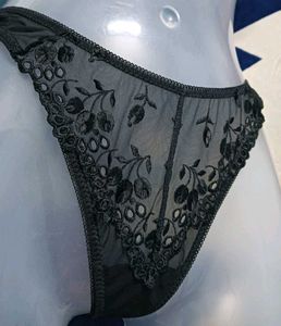 Black Embroidered Thong 🖤