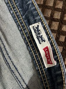 Light Wash Denim Jeans