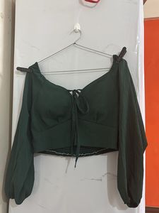 Chic Green Tie-Front Crop Top
