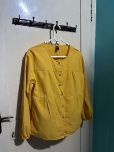 EMERY ROSE Bright Yellow Button-Down Blouse