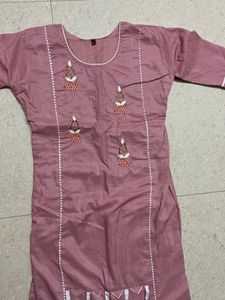Embroidered Pink Kurta
