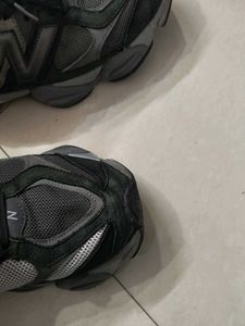 New Balance 9060 Sneakers