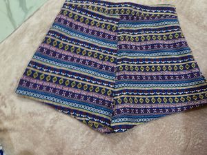Patterned Women's Shorts size XS
