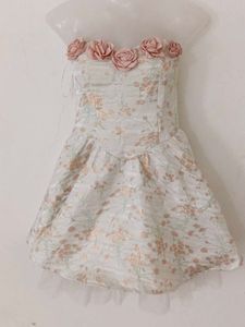 FLORAL PRINT APPLIQUE DRESS