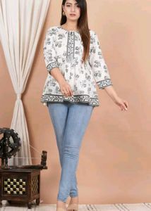 Floral Print Balck And White Short Kurti ❤️