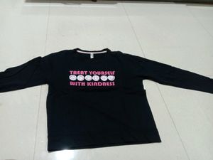 Black Sweat shirt
