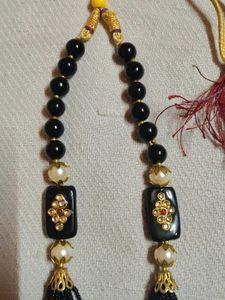 Beaded Black Necklace💫