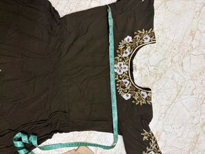 Embroidered Kurta Set