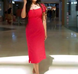 CAMPUS SUTRA Women Rose Crepe Sheath Midi Dress