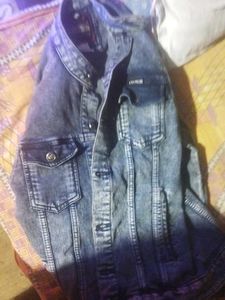 Fashionable Denim Jacket