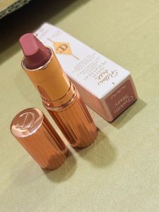 Charlotte Tilbury Pillow Talk Lipstick