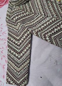 Very Beautiful Sherwani For Your Riyal Prince