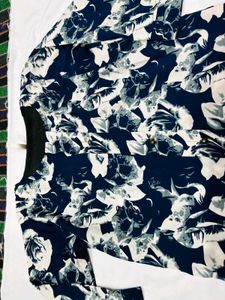 🇳🇿💫♥️ Beautiful Floral Print Top