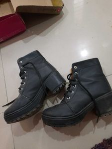 Black Platform Heel Boots