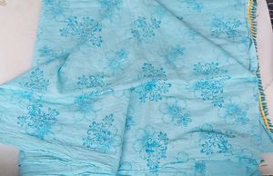 blue color floral print dupatta