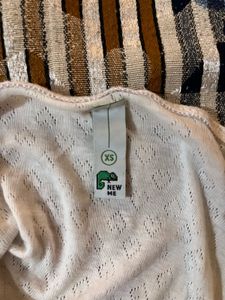 Newme (S) White Ruffle Trim Tank Top