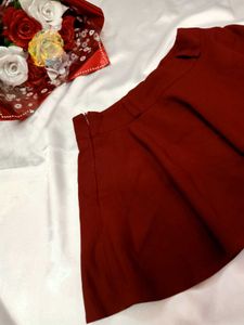 🎀Burgundy Pleated Mini Skirt🎀