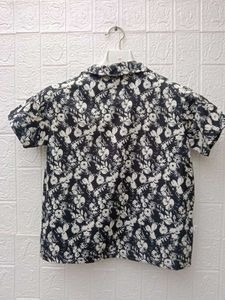 New with tag Pinterest Floral Print Button-Down Sh