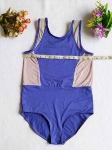 Sunday Sale : 4 Swimsuit