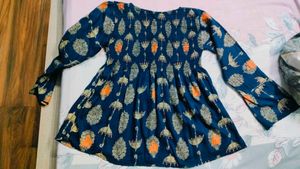 Patterned Three-Quarter Sleeve Top