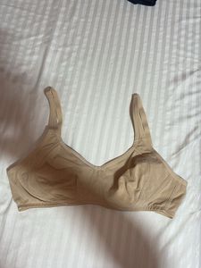 🔻Van Heusen Bra 36b