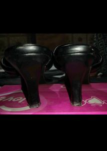 Combo-Sweater+Quilted Kitten-Heeled Sandals