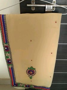 Border Saree With Blouse
