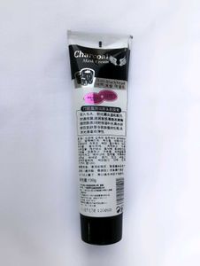 ✨ Charcoal Face Wash – Brand New | Expiry Aug 2027