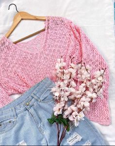 New Witout Tag Pink Knit Bell Sleeve Top