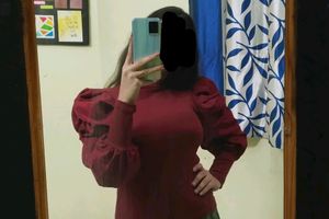 Puff Sleeves Top