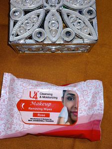 Make Up Removing Wipes