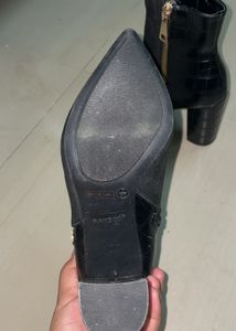 Black Boots